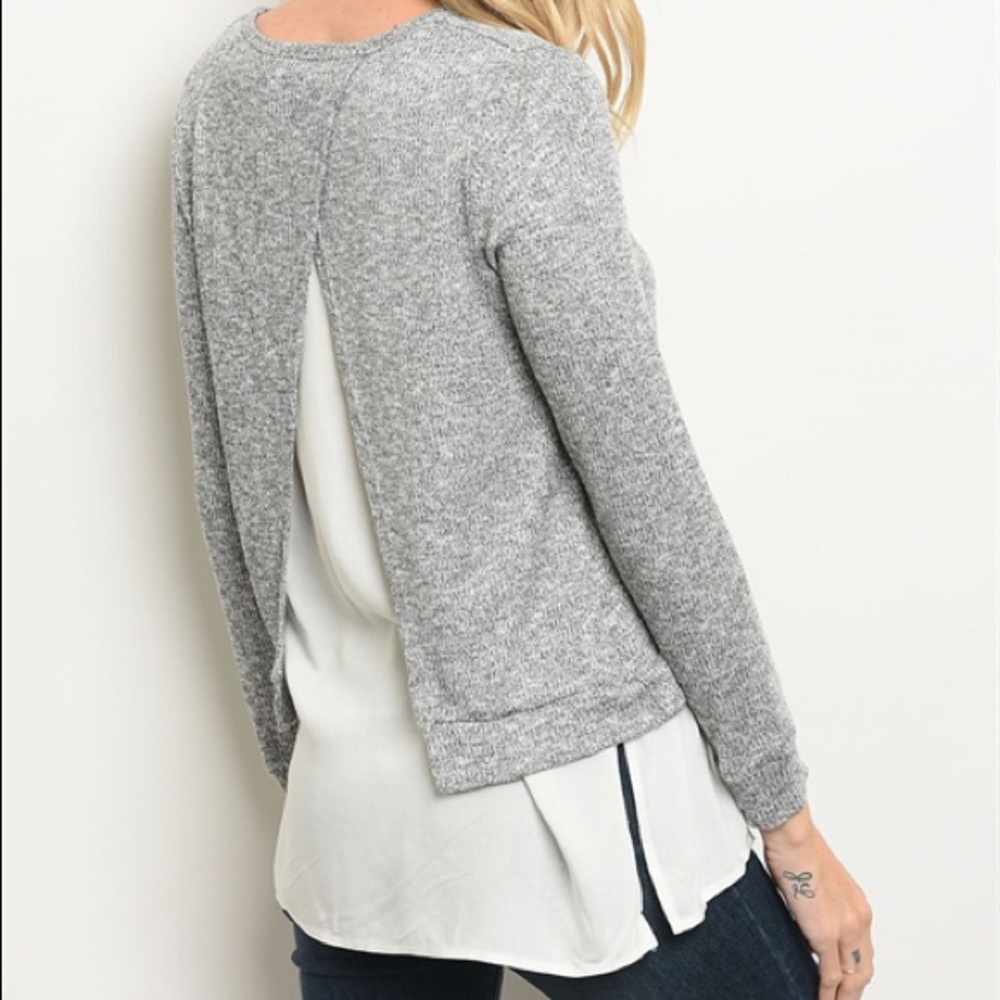 7 items for $25 GRAY WHITE TOP - Picture 6 of 6